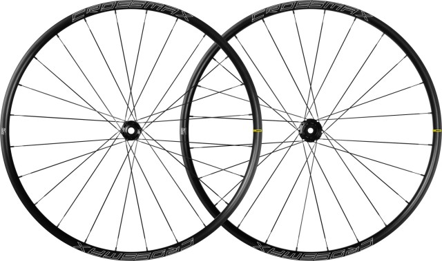 ZAPLETENÁ KOLA MAVIC CROSSMAX 29 BOOST DISC 6-BOLT